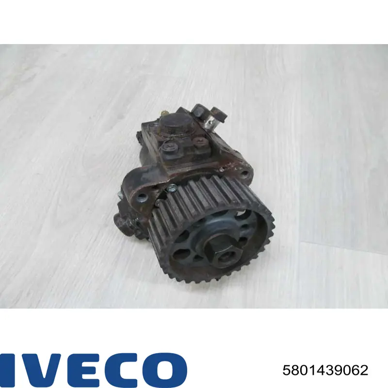 5801439062 Iveco Насос топливный высокого давления (ТНВД)