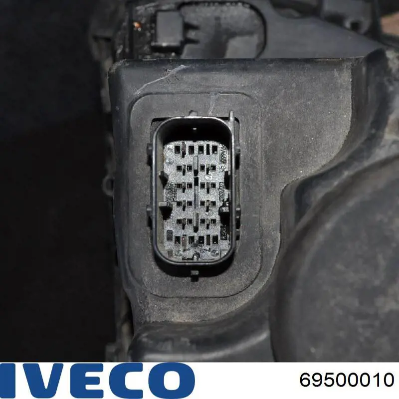 69500010 Iveco Фара передняя правая