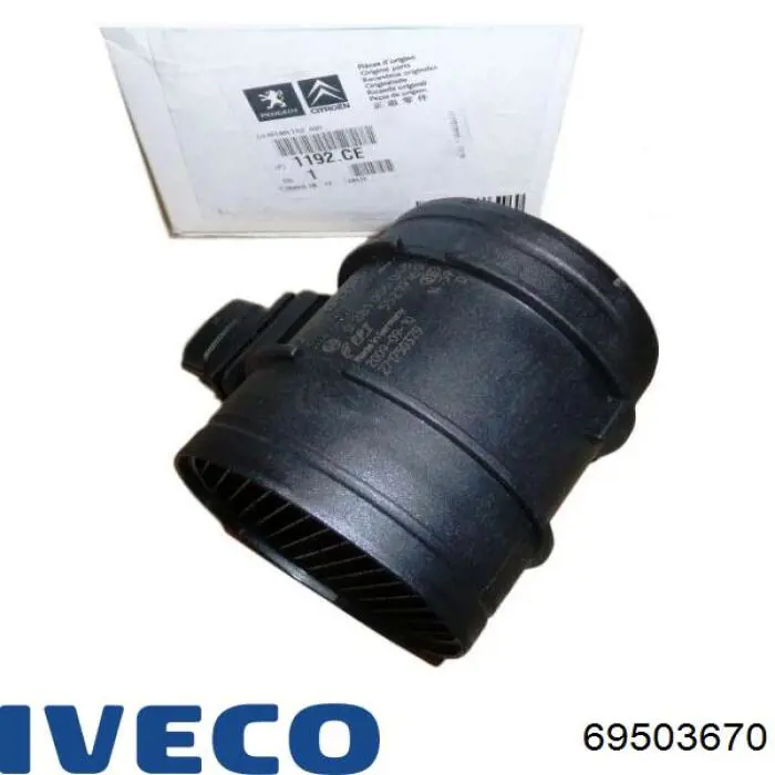 Датчик массового расхода воздуха Iveco 69503670 цена, от 55.83 USD