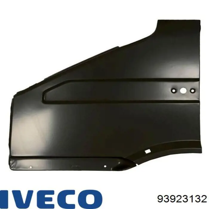 Крыло переднее правое 93923132 Iveco