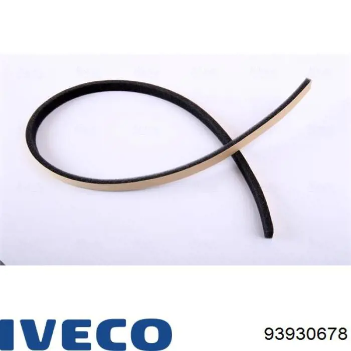 Радиатор печки 93930678 Iveco