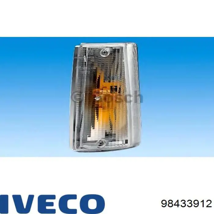 Поворотник правый 98433912 Iveco