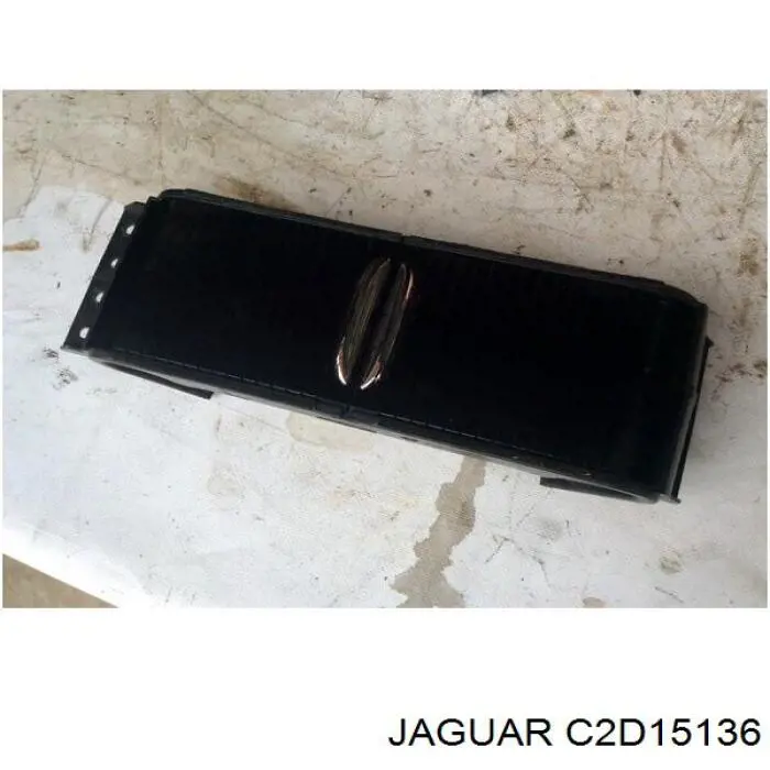 C2D15136 Jaguar 
