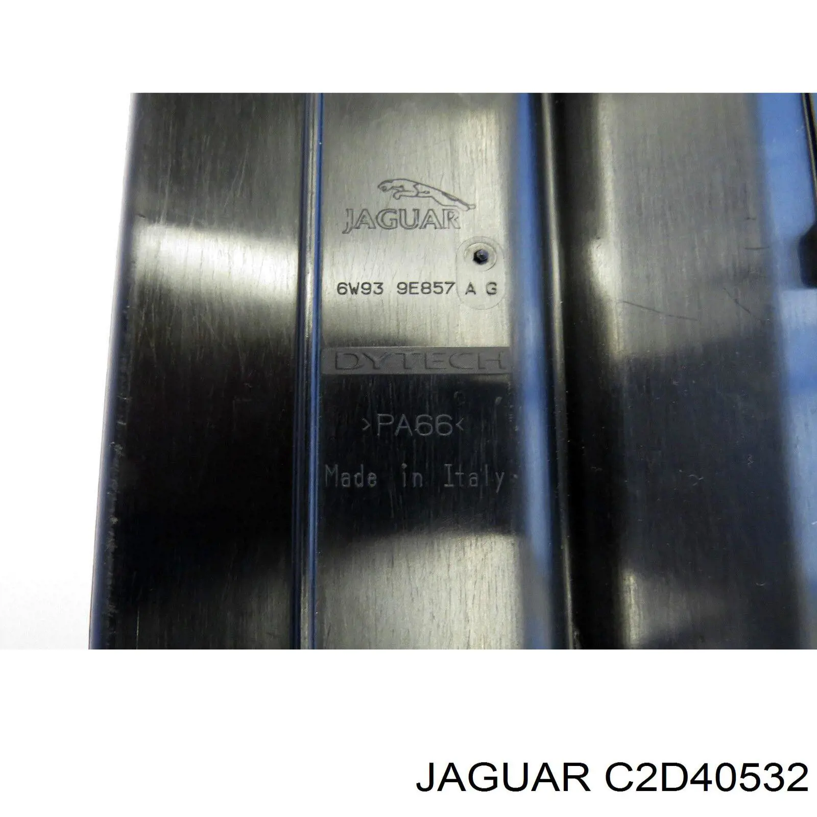C2D40532 Jaguar 