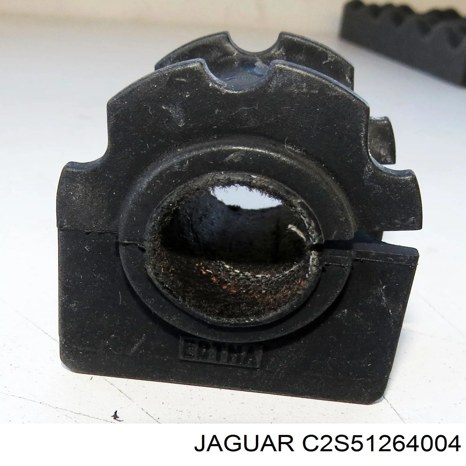 Втулка стабилизатора заднего Jaguar C2S51264004
