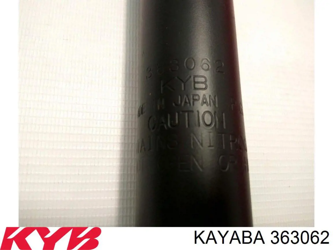 Амортизатор передний MM22040 Japan Parts