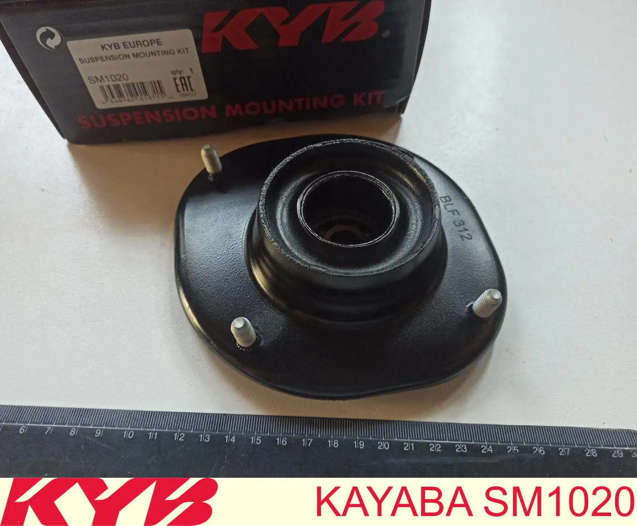 SM1020 Kayaba suporte de amortecedor dianteiro esquerdo