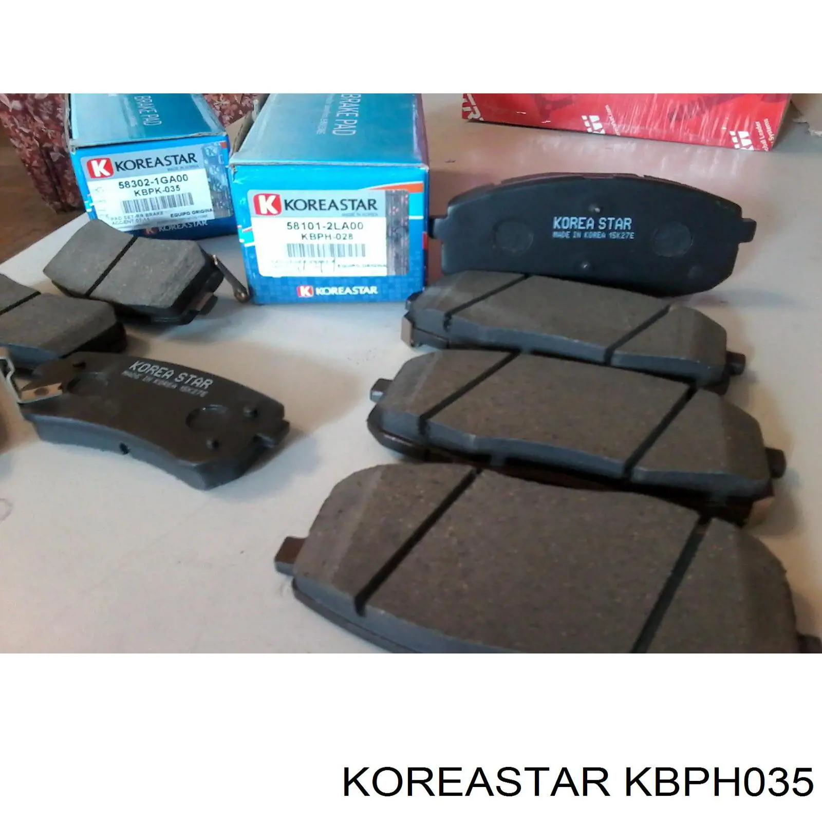 Передние тормозные колодки KBPH035 Koreastar