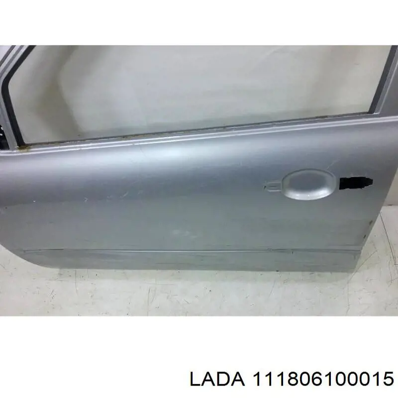 111806100015 Lada Водительская дверь