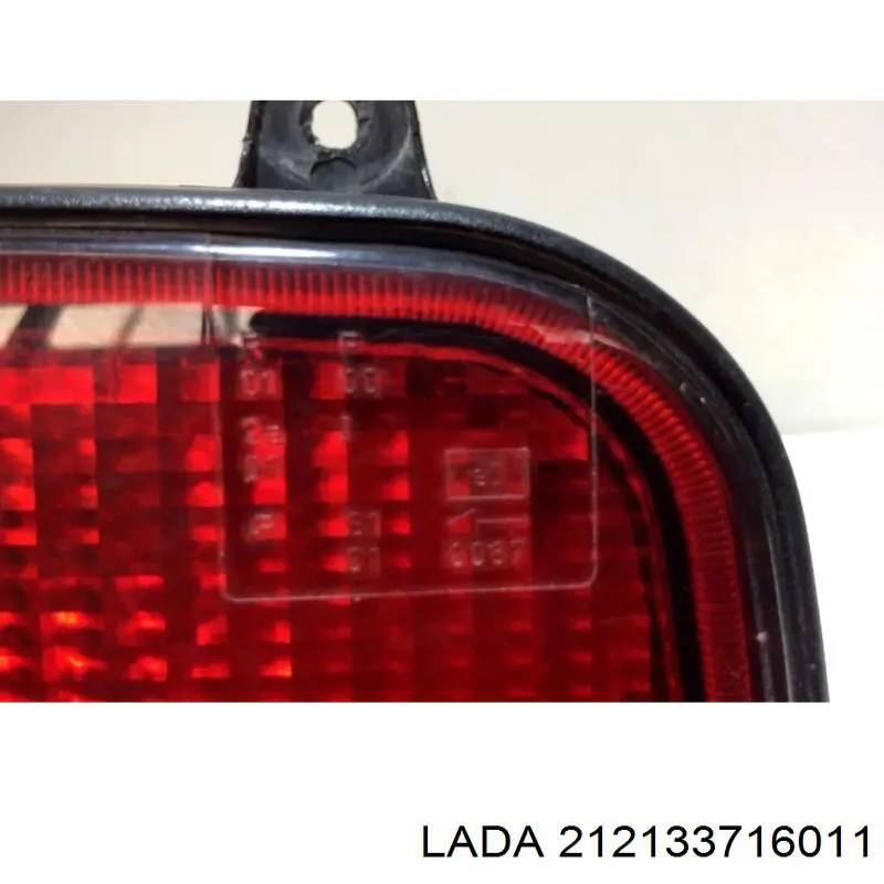Задний левый стоп на ВАЗ NIVA I 21213/21214/2131