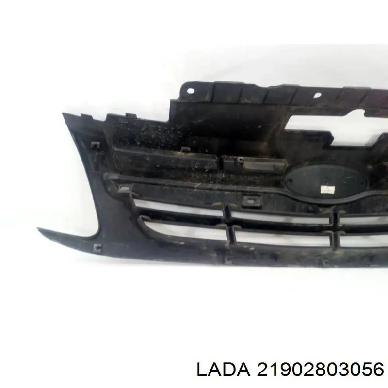 Решетка радиатора ВАЗ GRANTA 1 2190