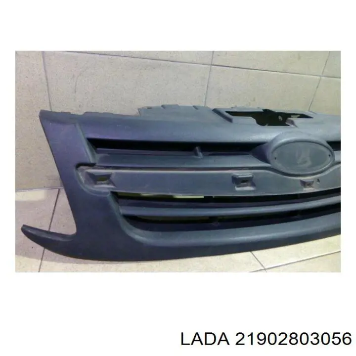 Решетка радиатора ВАЗ GRANTA 1 2190