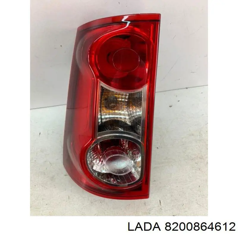 8200864612 Lada lanterna traseira esquerda