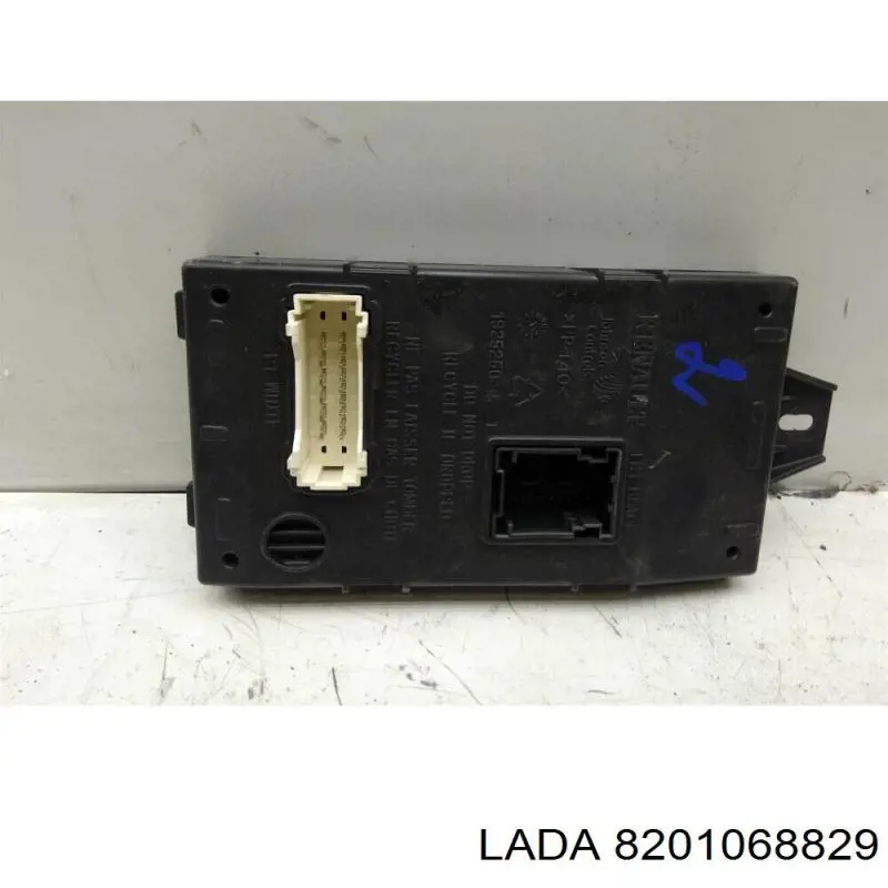 8201068829 Lada Блок управления систем комфорта
