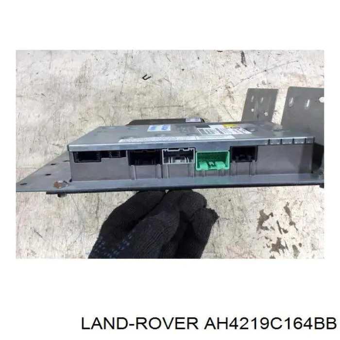 Усилитель звука аудиосистемы Land Rover AH4219C164BB цена, от 101.36 USD
