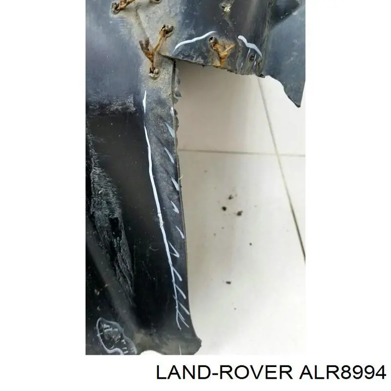 Подкрыльник переднего крыла, правый на Land Rover Range Rover II LP, P38A