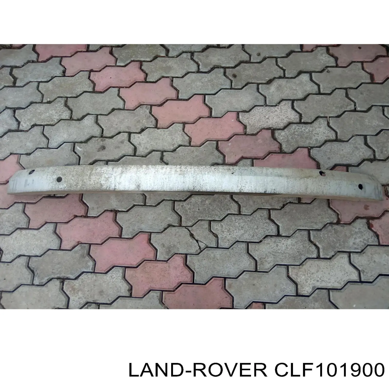 Правый подкрылок переднего крыла Land Rover CLF101900 цена, от 21.44 USD