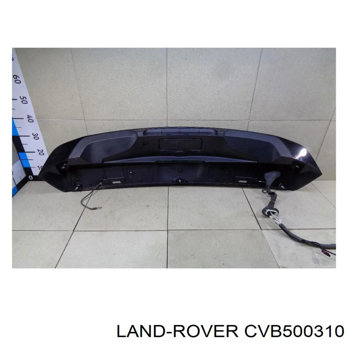 Стекло двери задней левой на Land Rover Discovery IV 