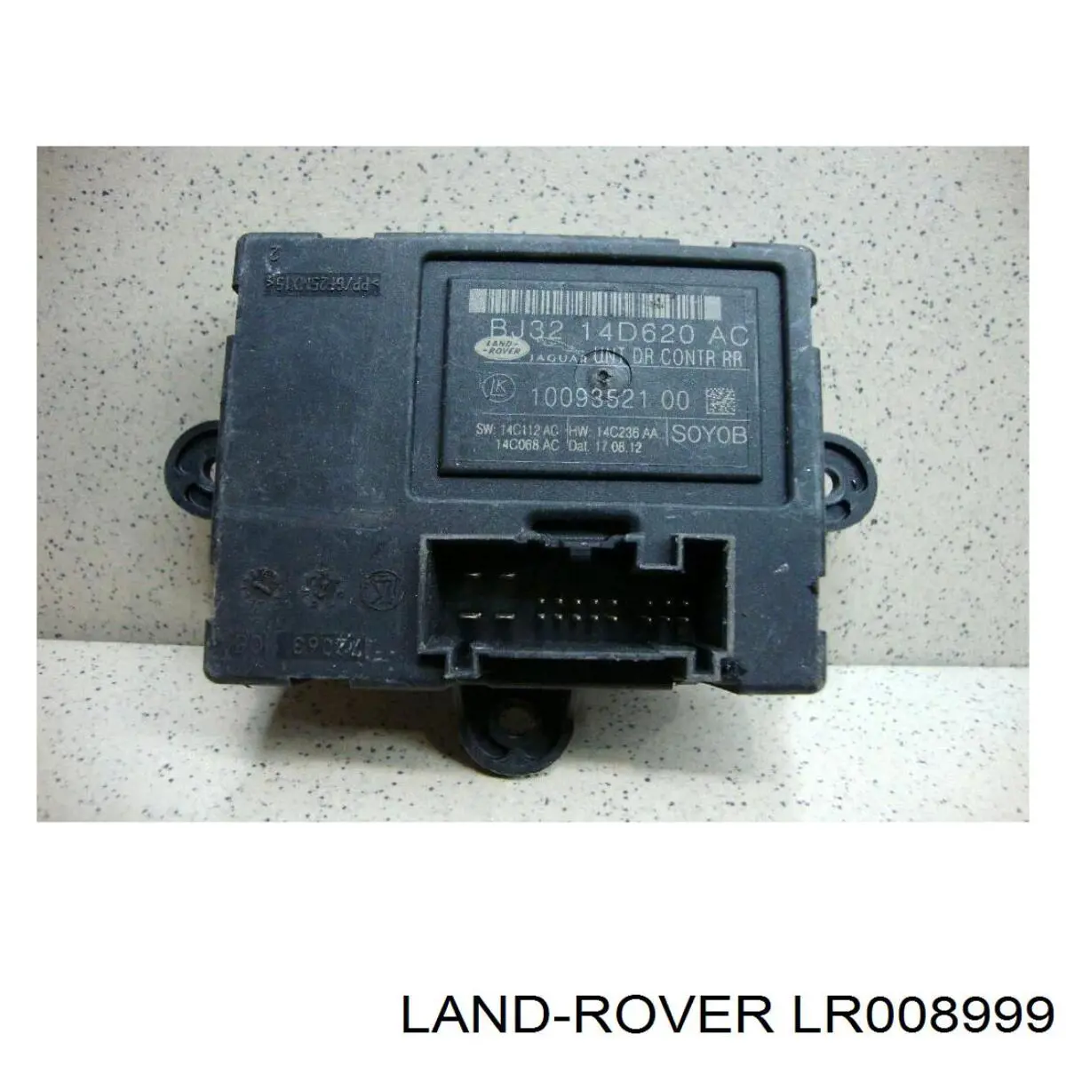 LR008999 Land Rover 
