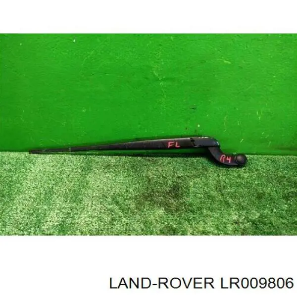 LR009806 Land Rover рычаг-поводок стеклоочистителя лобового стекла