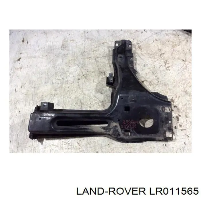 LR011565 Land Rover суппорт радиатора правый (монтажная панель крепления фар)