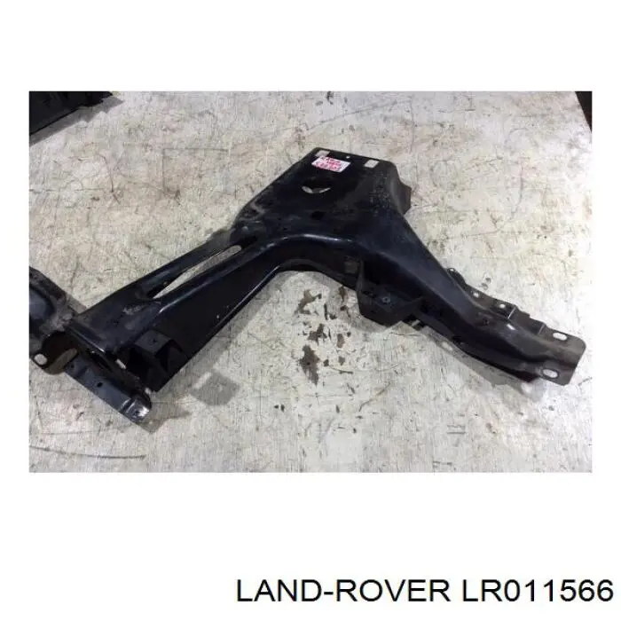 Суппорт радиатора левый (монтажная панель крепления фар) на Land Rover Range Rover III 