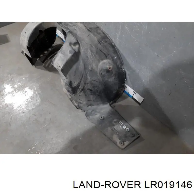 Правый подкрылок переднего крыла Land Rover LR019146 цена, от 0.15 USD