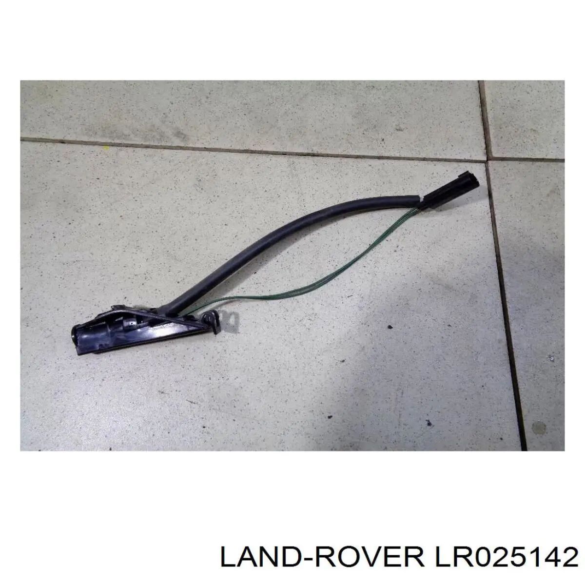 LR025142 Land Rover Веерная форсунка омывателя