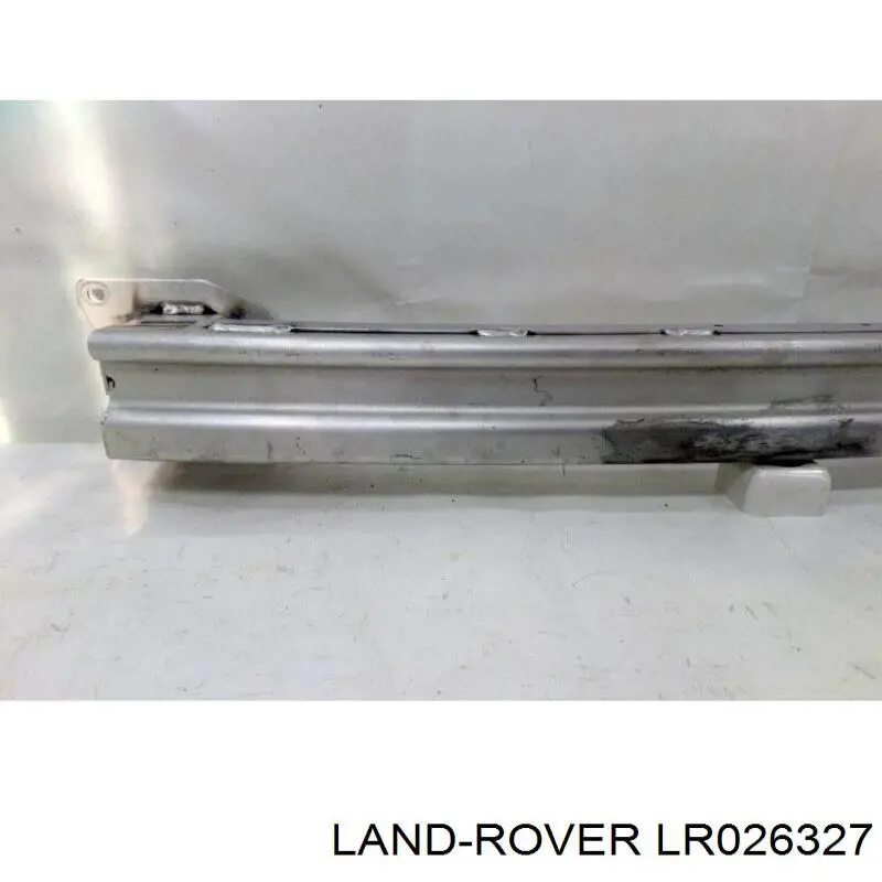 LR026327 Land Rover Швеллер заднего бампера