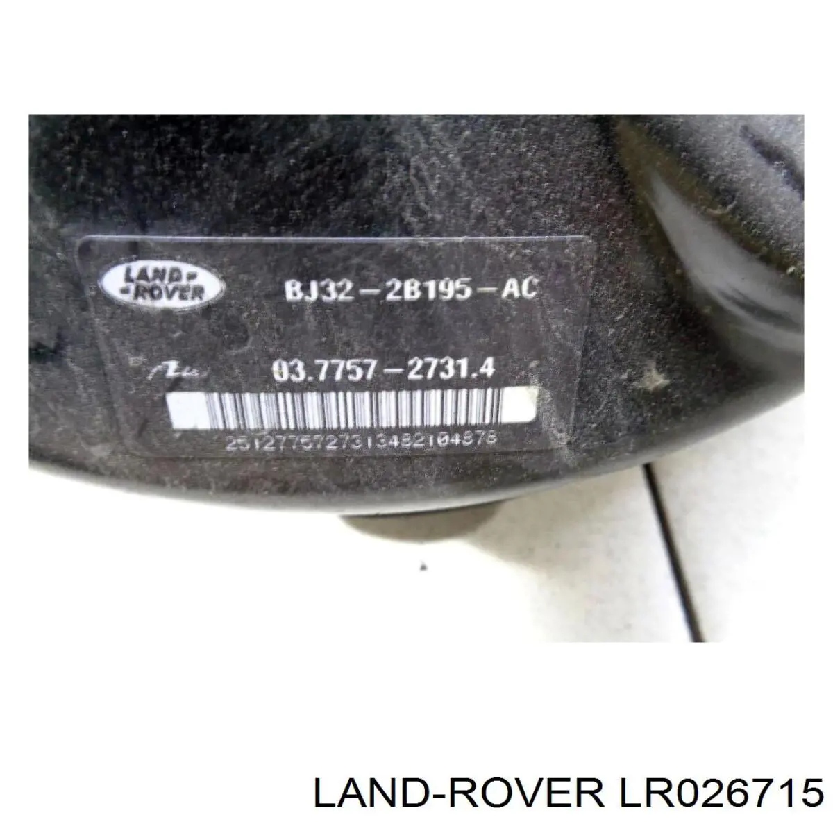 LR026715 Land Rover Стекло двери задней левой
