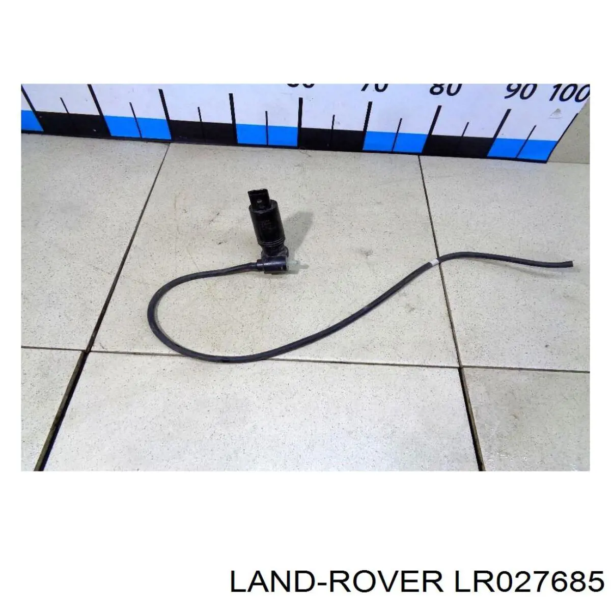 Моторчик омывателя LR027685 Land Rover