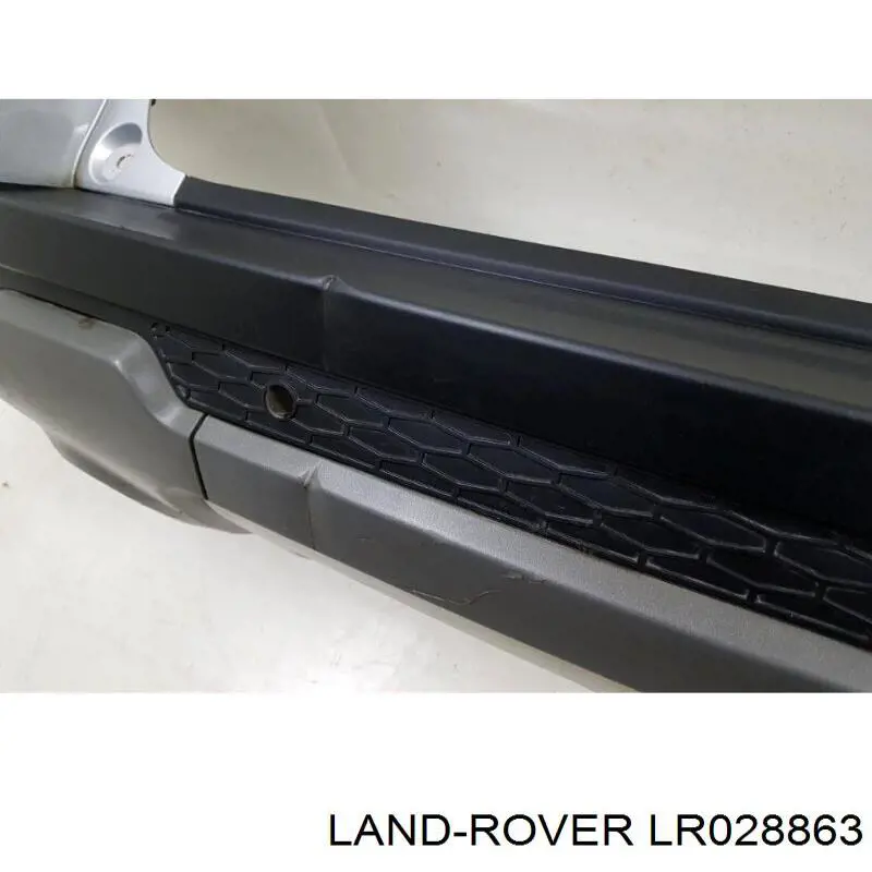 Задний бампер LR028863 Land Rover