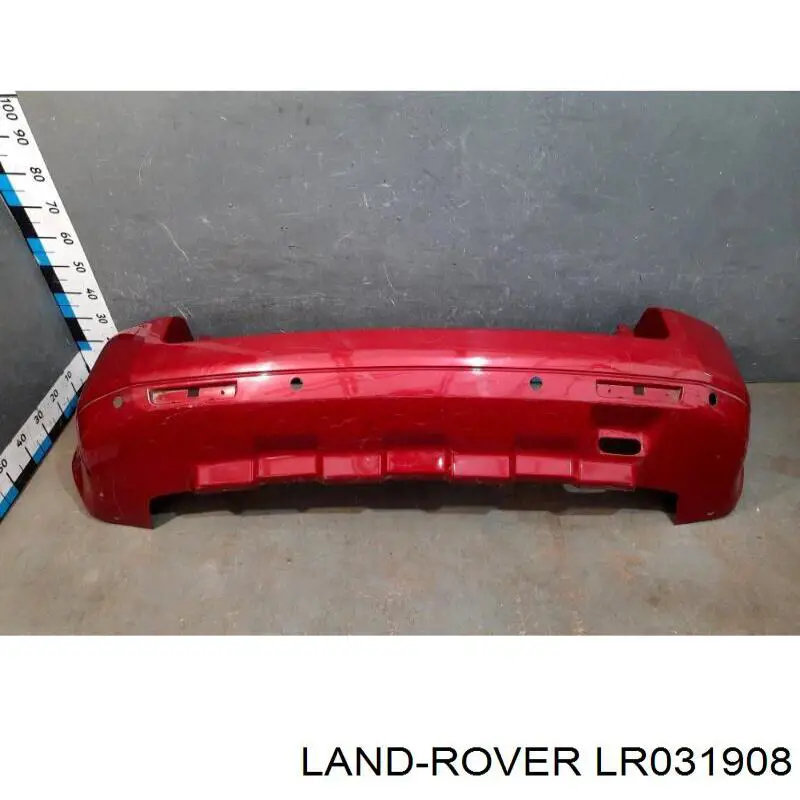 Купить LR031908 Land Rover Задний бампер