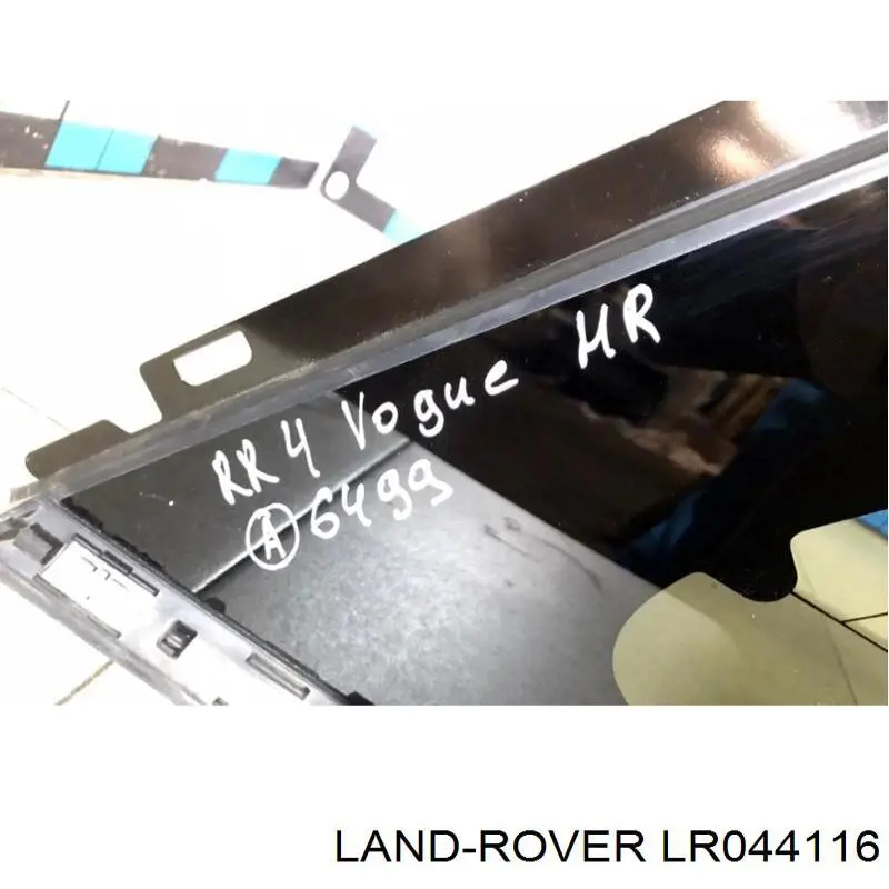 Купить LR044116 Land Rover Стекло кузова (багажного отсека) правое