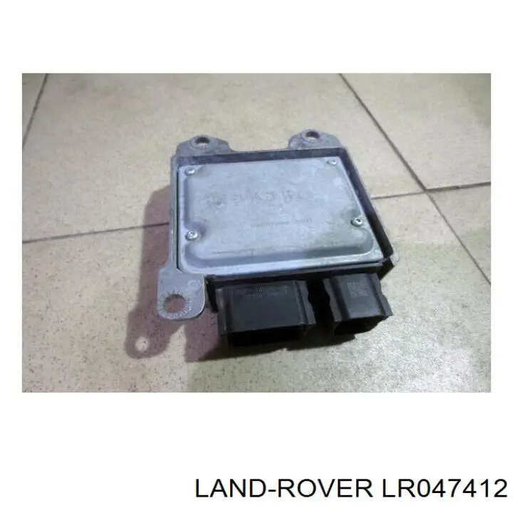Купить LR047412 Land Rover 