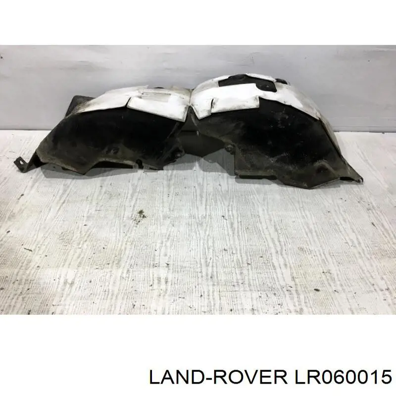 LR148258 Land Rover Подкрылок крыла заднего левый