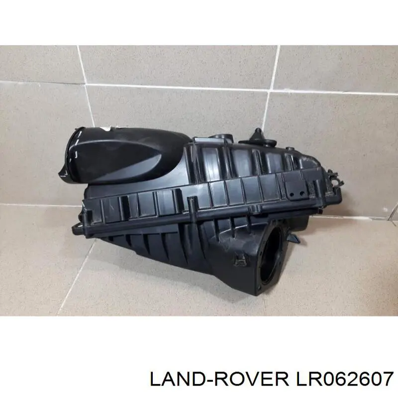 Корпус воздушного фильтра левый Land Rover LR062607 цена, от 169.49 USD