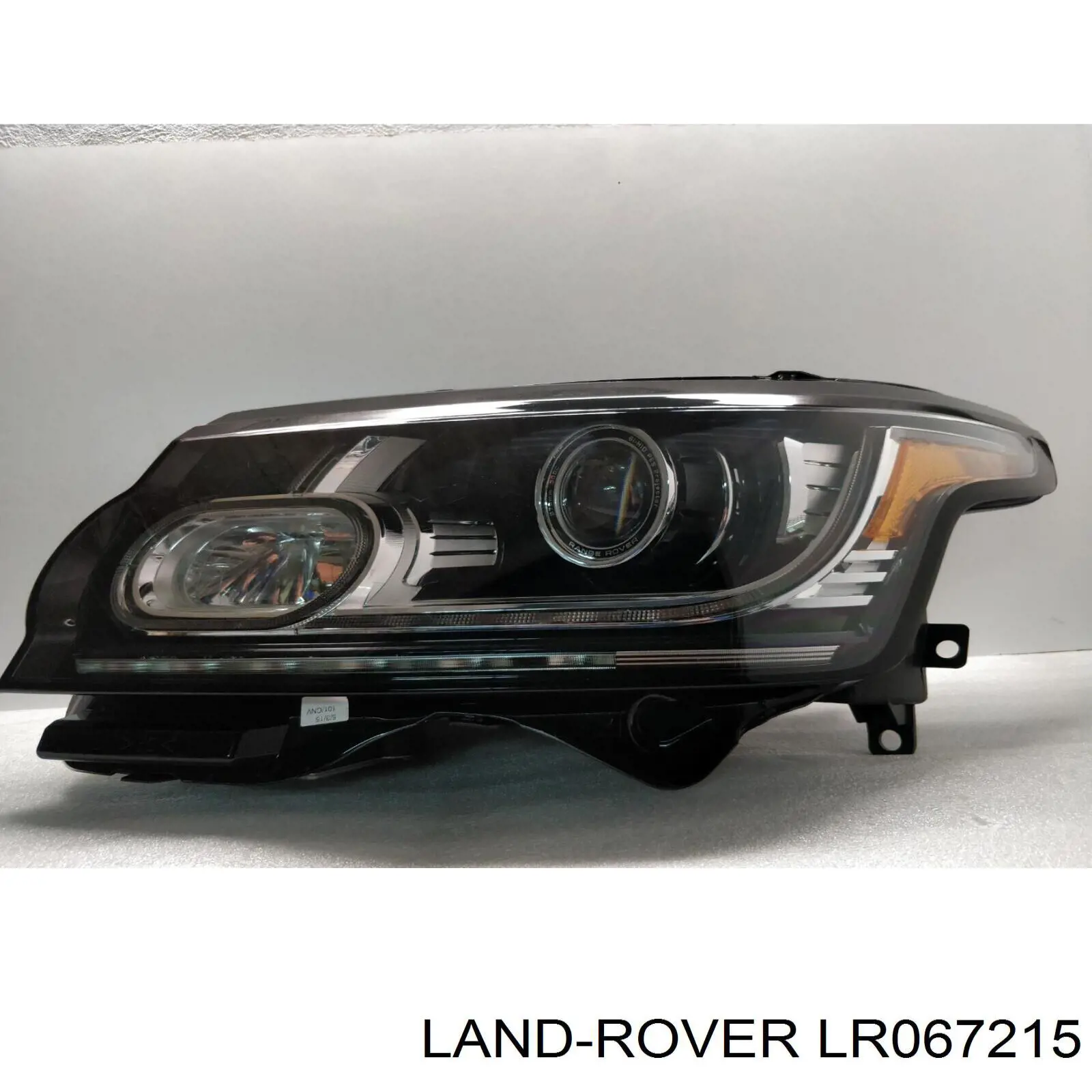 Купить LR067215 Land Rover Фара левая передняя