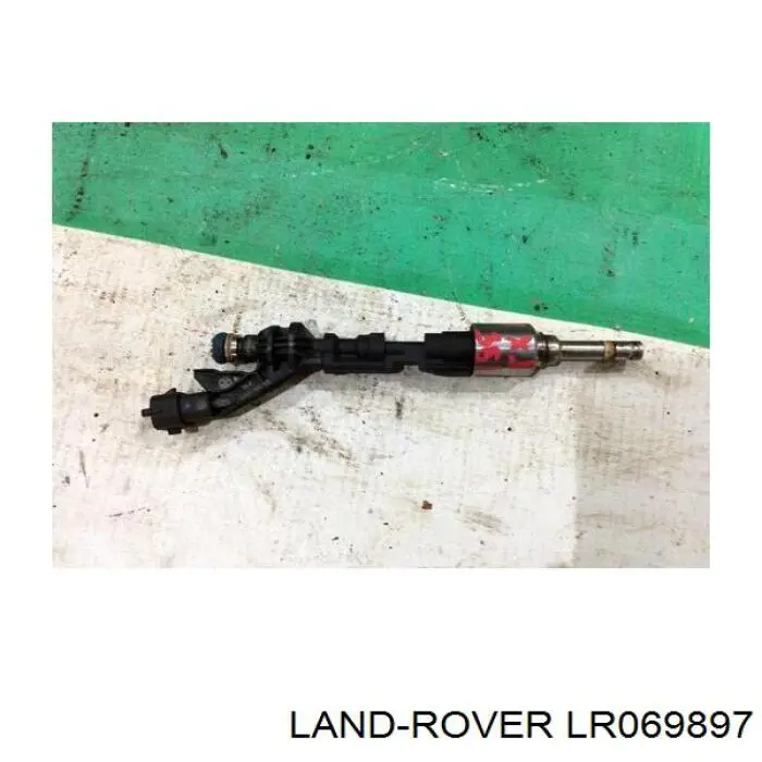 Форсунки Land Rover C2P16489