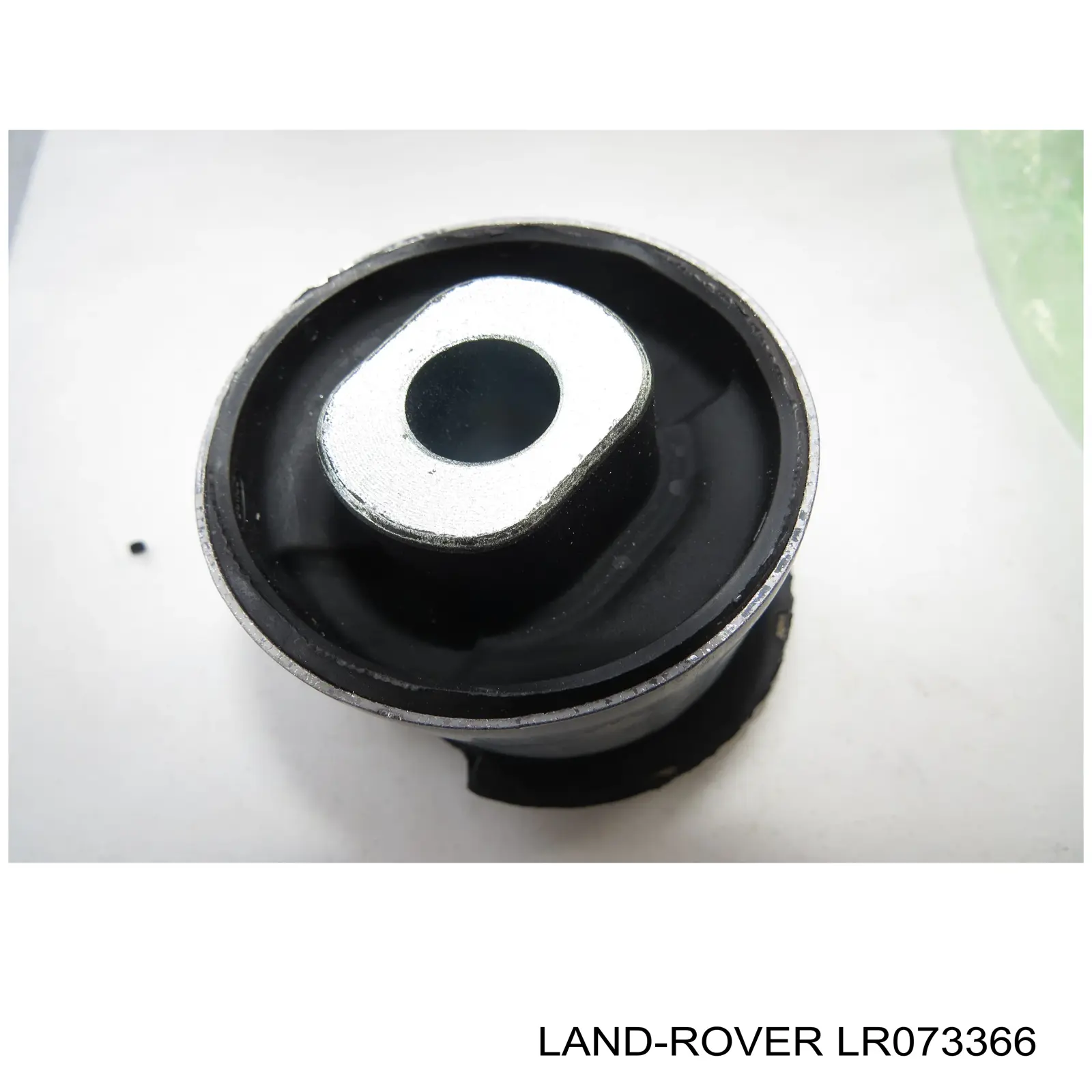 LR073366 Land Rover bloco silencioso dianteiro do braço oscilante inferior