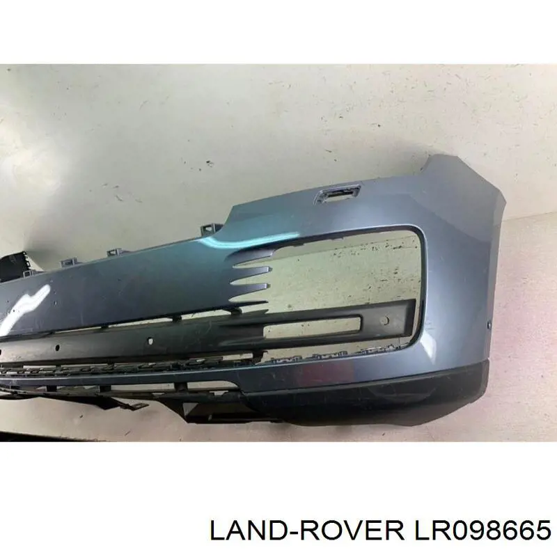 Купить LR098665 Land Rover Буфер (бампер) передний