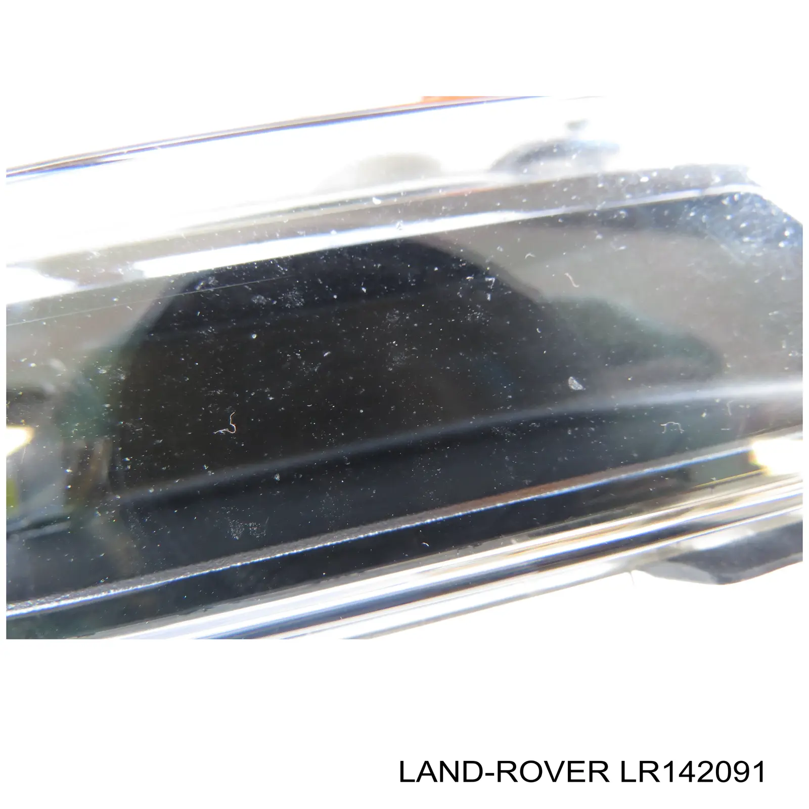 Купить LR142091 Land Rover Противотуманка левая