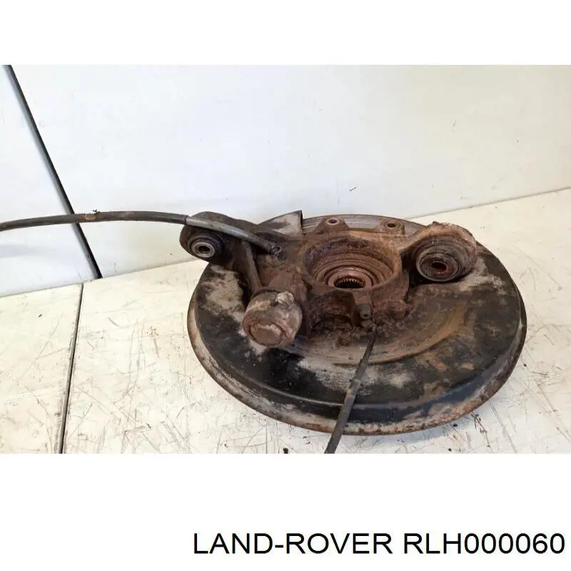 Купить RLH000060 Land Rover Цапфа - поворотный кулак задний, правый