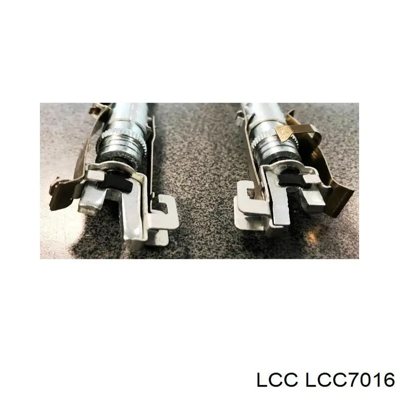 LCC7016 LCC Механизм подвода (самоподвода) барабанных колодок (разводной ремкомплект)