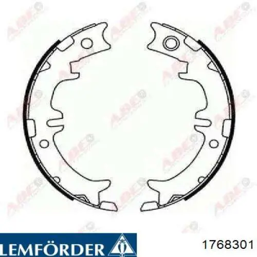 Сайлентблок переднего нижнего рычага Lemforder 1768301