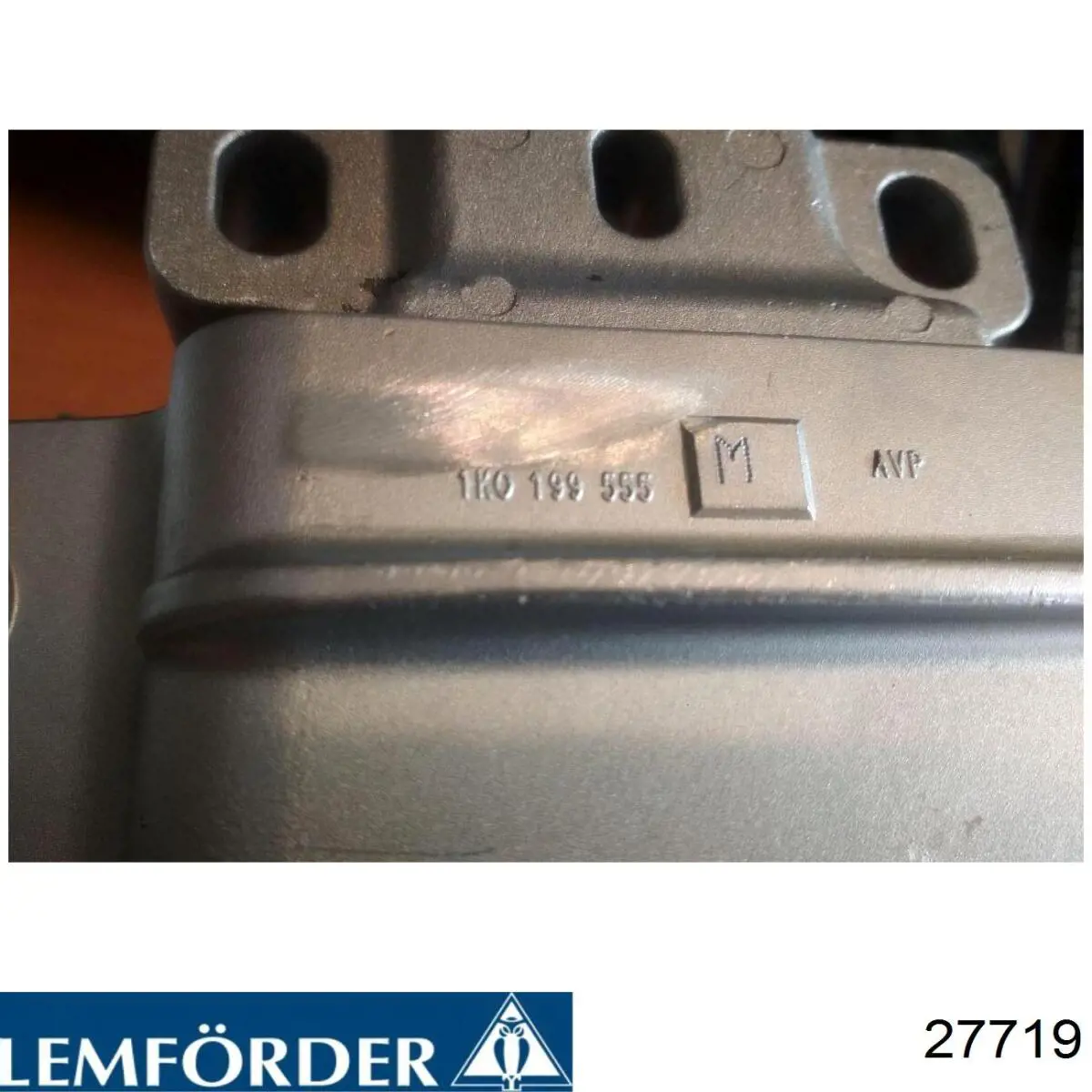 Купить 27719 Lemforder Верхняя шаровая опора