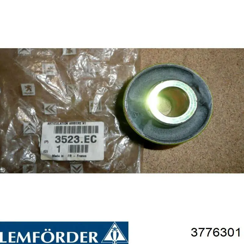 Сайлентблок переднего рычага 3776301 Lemforder