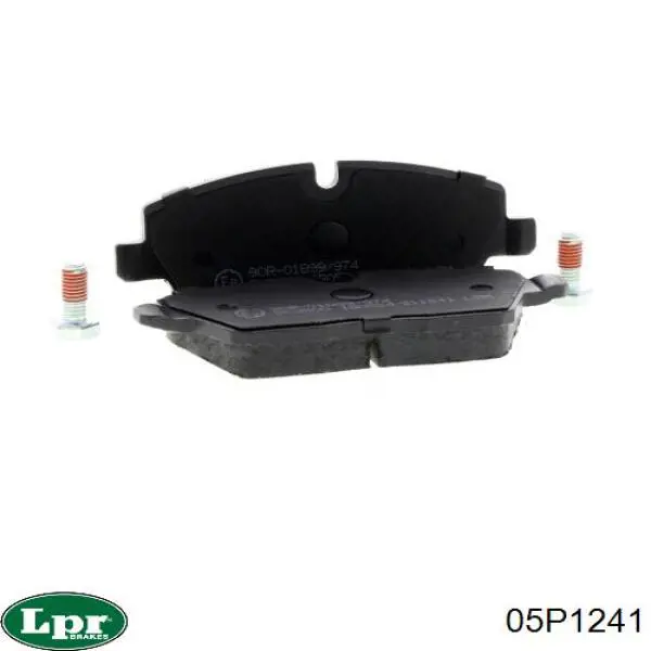 Передние тормозные колодки 05P1241 LPR