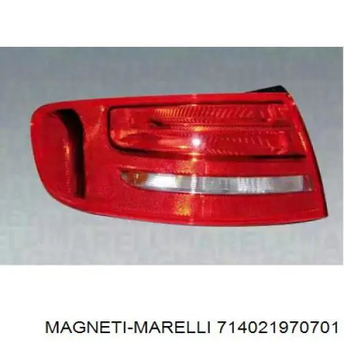 Фонарь задний левый внешний 714021970701 Magneti Marelli