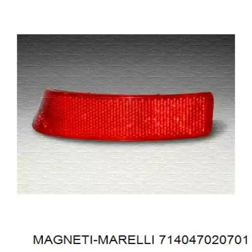 Катафот (отражатель) заднего бампера левый Magneti Marelli 714047020701